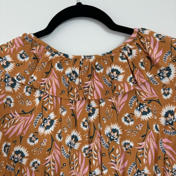 Universal Thread Balloon Long Sleeve Ruffle Collar Dress in Yellow Floral - Picture 10 of 14